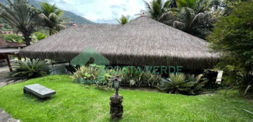 Linda Casa Rústica no Sítio Bom