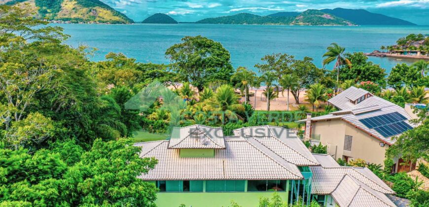 Residência em Frente ao Mar no Sítio Bom