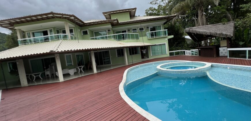 Residência em Frente ao Mar no Sítio Bom