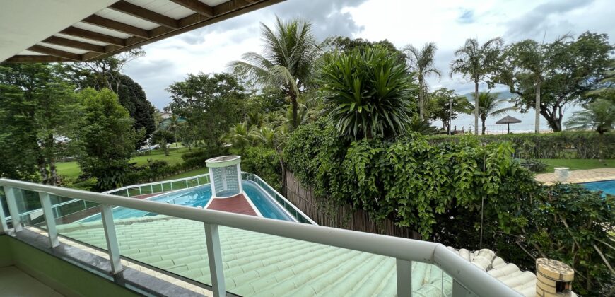 Residência em Frente ao Mar no Sítio Bom