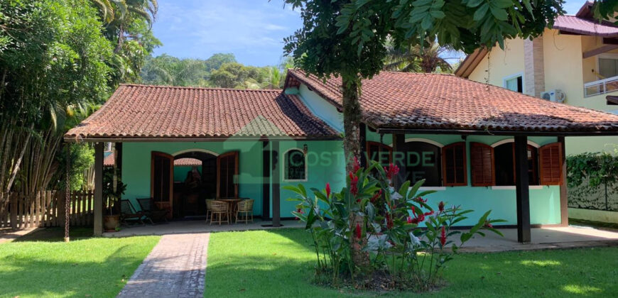 Linda Casa Completa no Sítio Bom