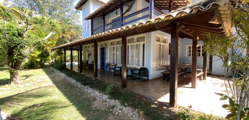 Maravilhosa Residência em Frente ao Mar