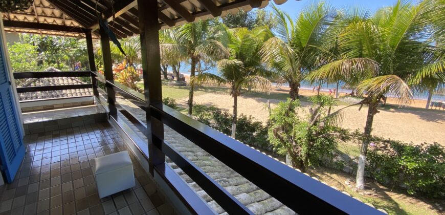 Maravilhosa Residência em Frente ao Mar