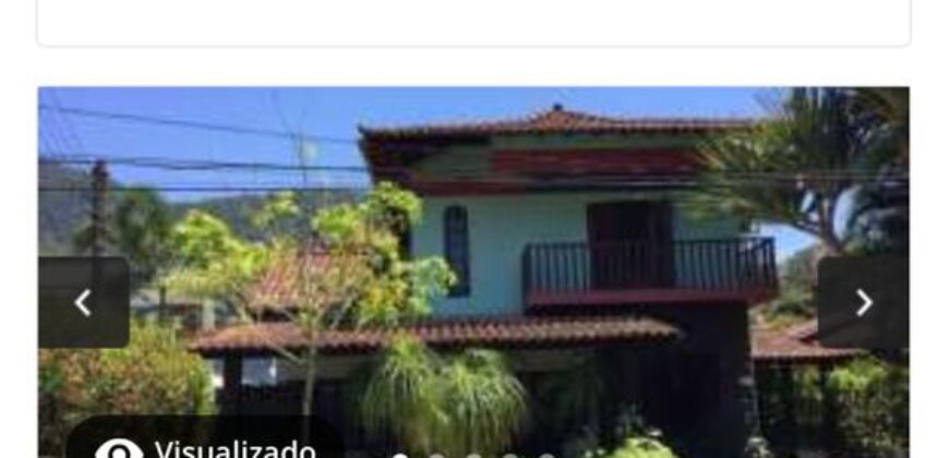 Maravilhosa Residência em Frente ao Mar