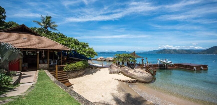 Belíssima Residência na Ponta Leste – Angra dos Reis