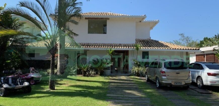 Aconchegante Residência em Frente ao Mar no Portobello