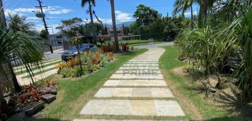 Magnífica Residência em Frente ao Mar no Portobello