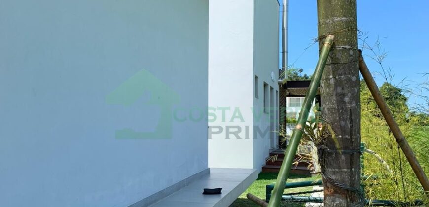 Residência Contemporânea no Portobello