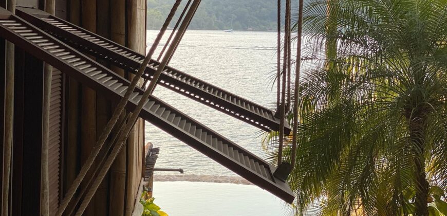 Mansão na Ilha do Cavaco – Angra dos Reis